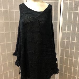 Seven Islands,Woman,Cover, Poncho, Black, one size, fringed edge, asymmetrical.!